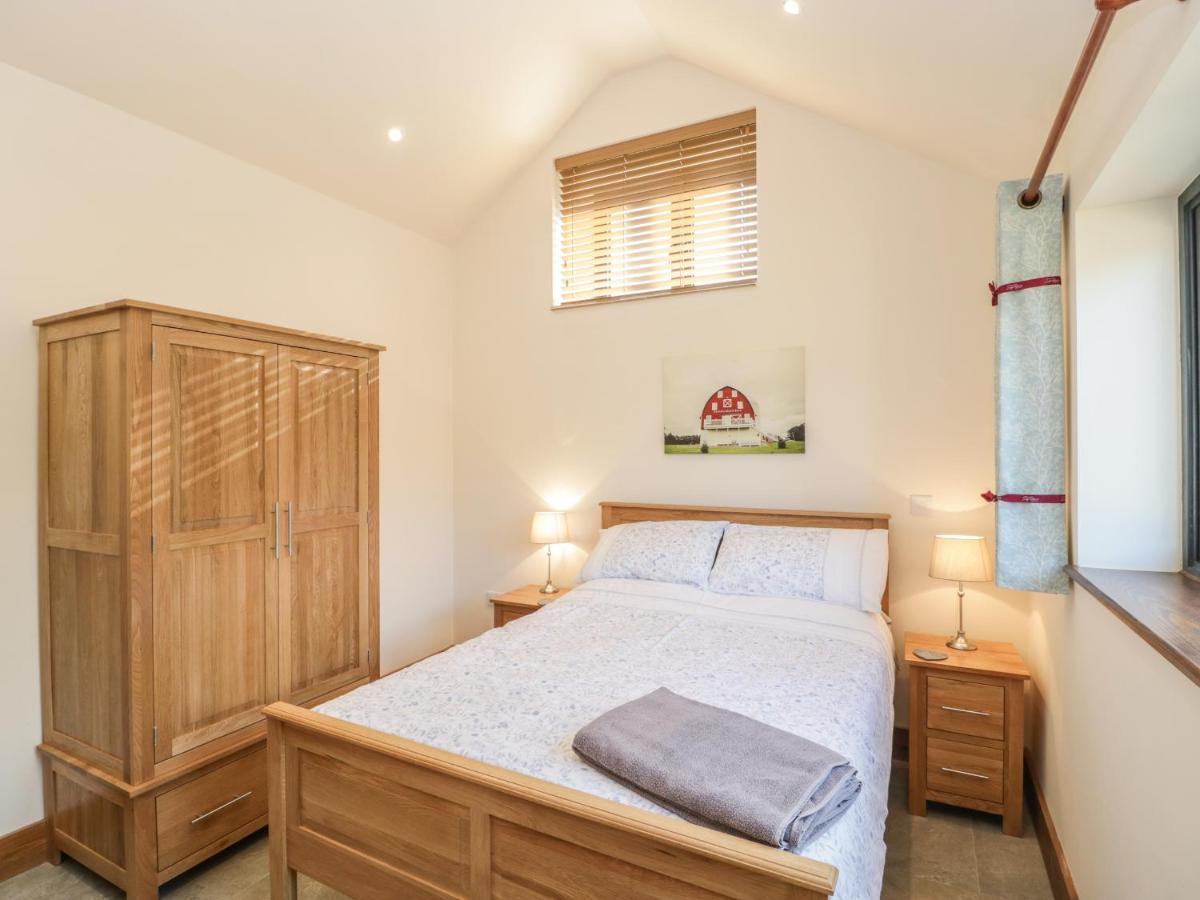 Villa The Milking Barn Yeovil Esterno foto